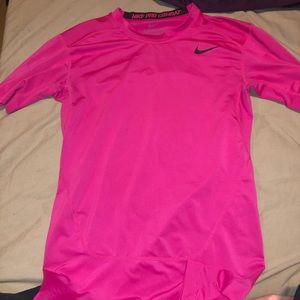 Men’s Nike pro athletic t shirt